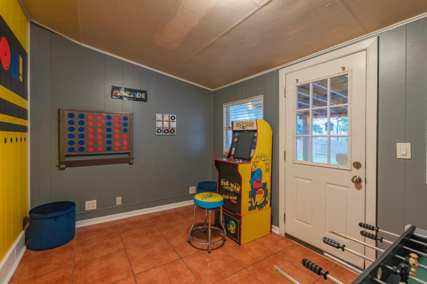 Texas Vacation Home, Game Room & Pool By Sixflags Сан-Антоніо Екстер'єр фото