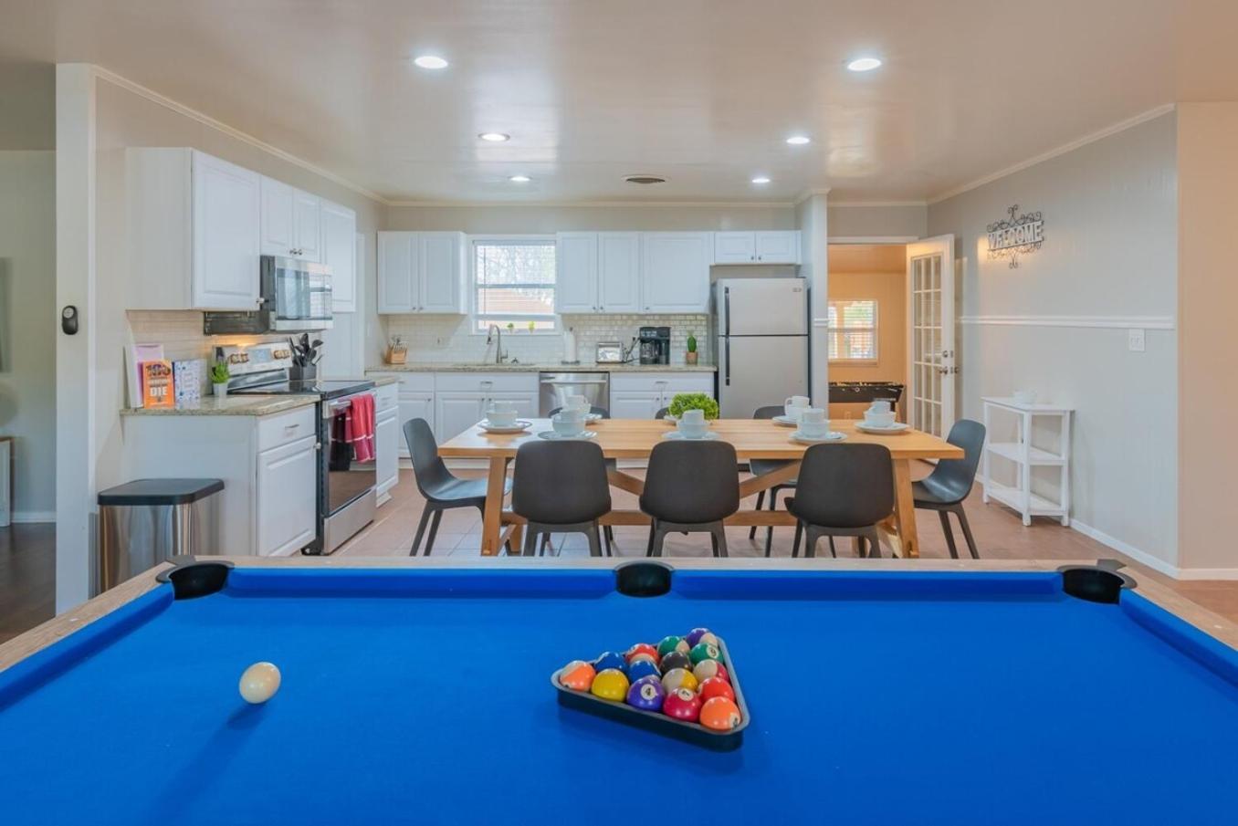 Texas Vacation Home, Game Room & Pool By Sixflags Сан-Антоніо Екстер'єр фото